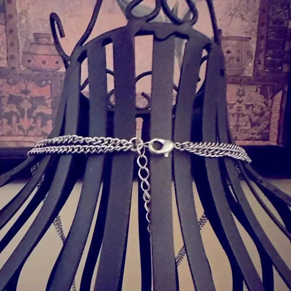 Tassel Necklace - Picture 4 of 4